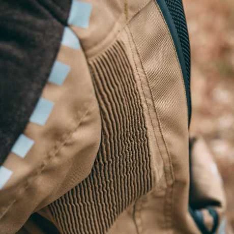 By City Emirates Jacke Beige 5 By City Emirates Jacke Beige – Bild 5