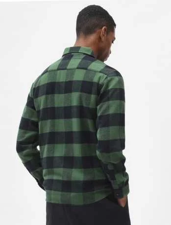 Dickies New Sacramento Shirt Kieferngrün 3 Dickies New Sacramento Shirt Kieferngrün – Bild 3